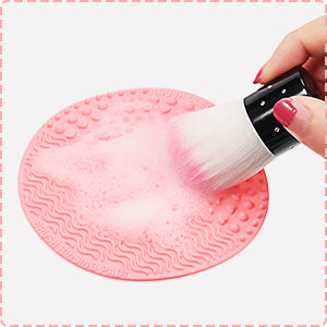 Portable makeup brush cleaning mats